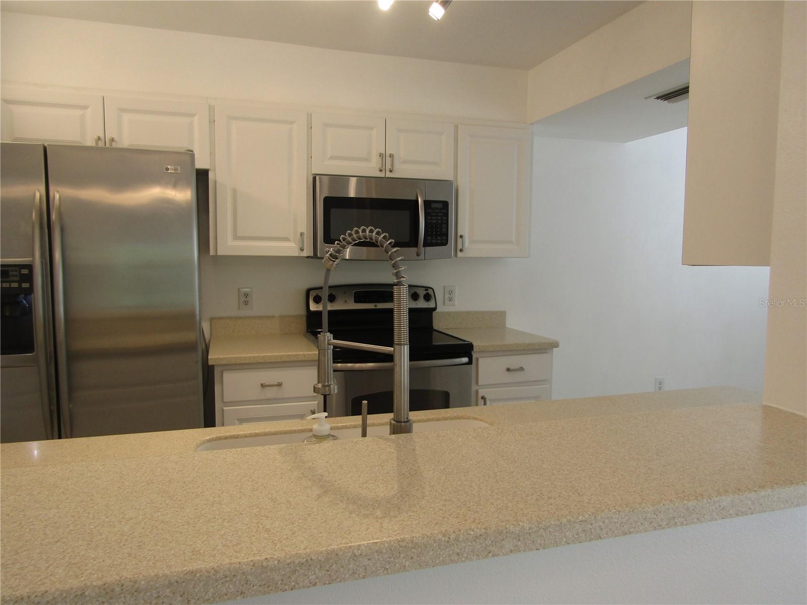 SHEFFIELD GREENE - Residential Lease