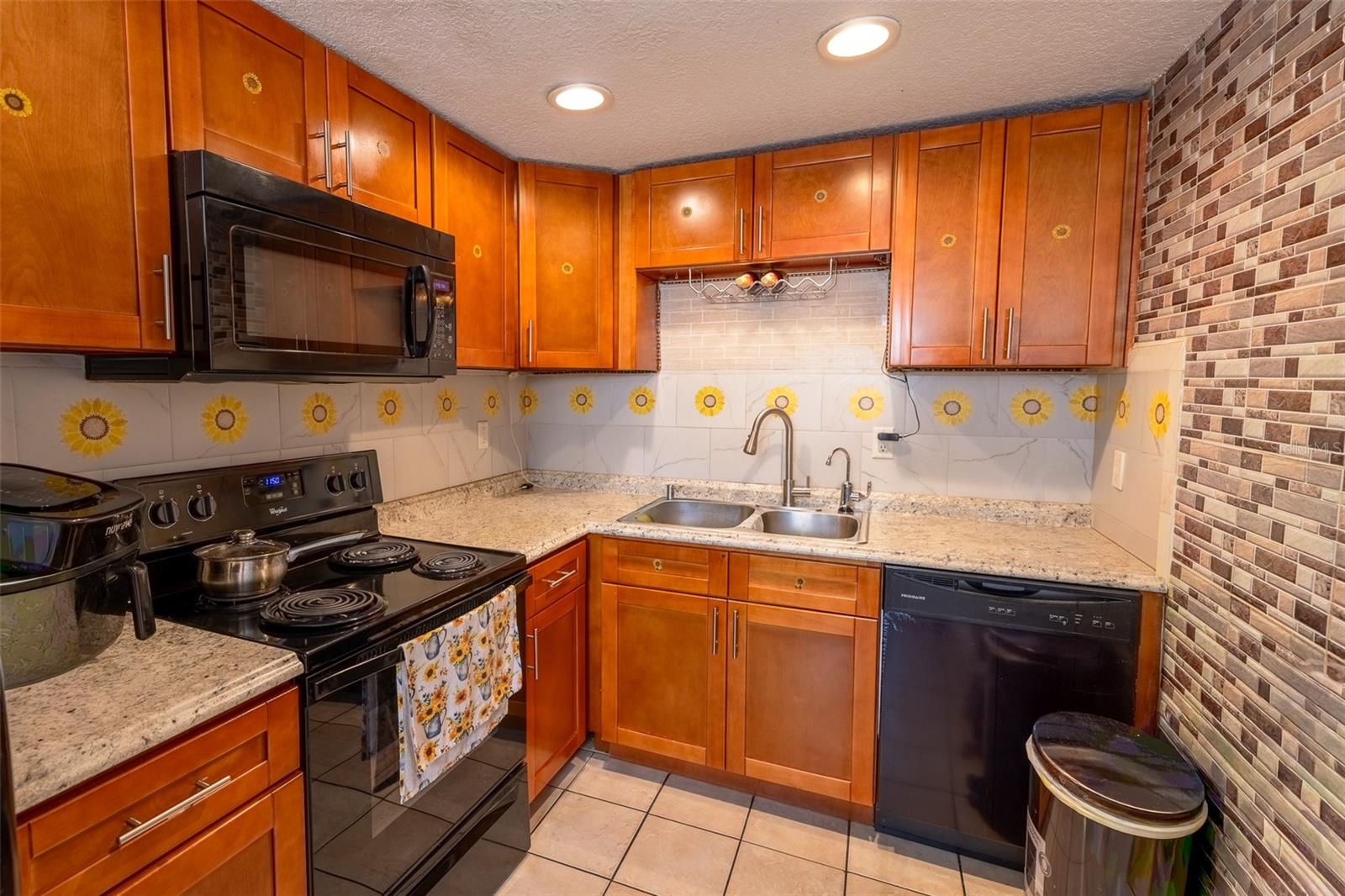 GRANT PARK ADD BLK 31-3 - Residential