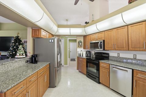 Tiny photo for 3 Ipomoea Court, Homosassa, FL 34446 (MLS # W7881500)