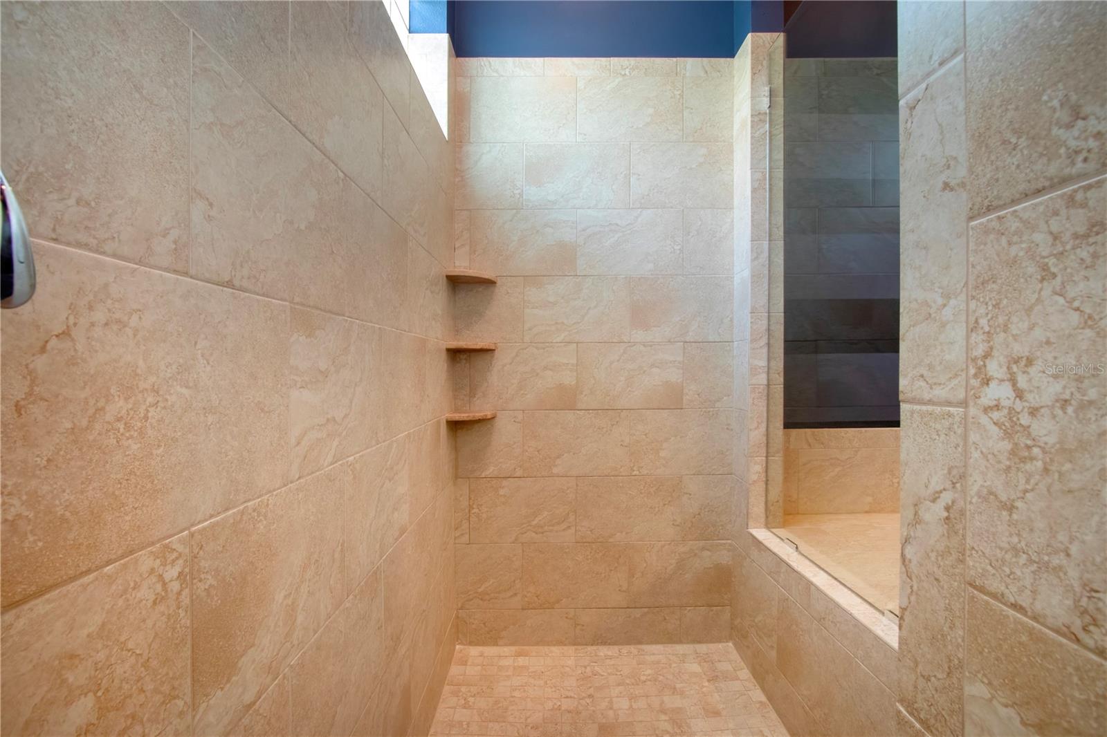 ROSEDALE ADD PH I - Residential Lease