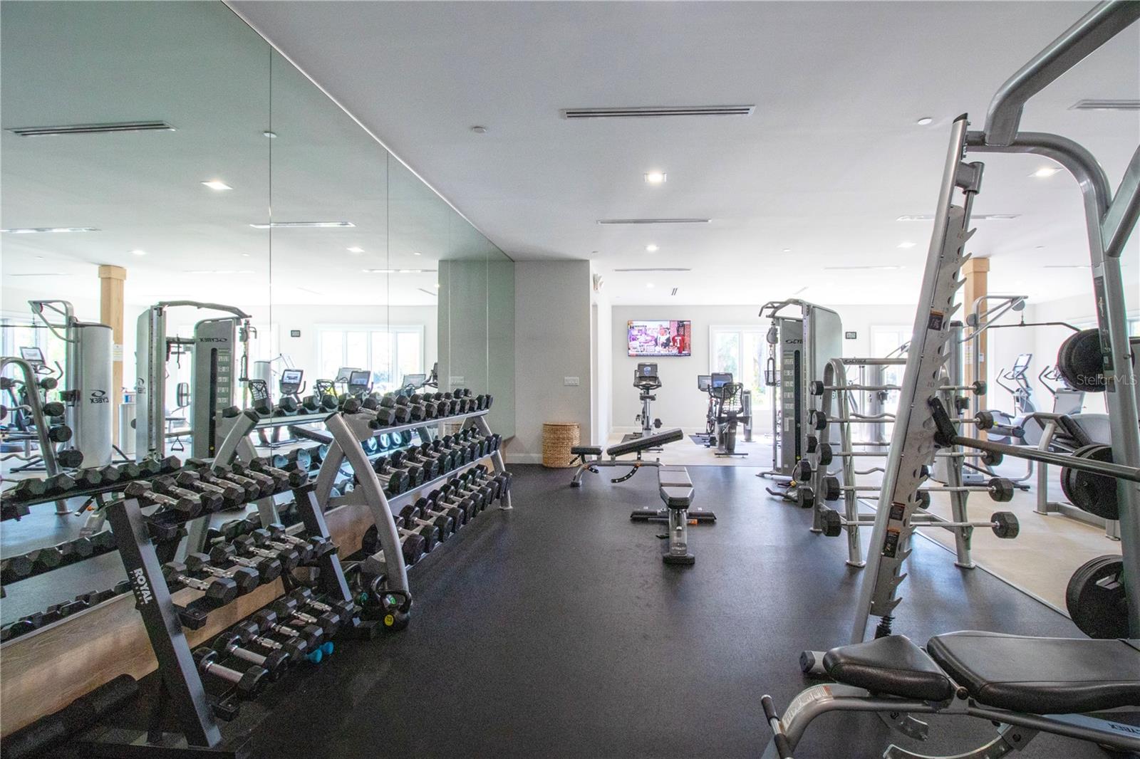 ROSEDALE ADD PH I - Residential Lease