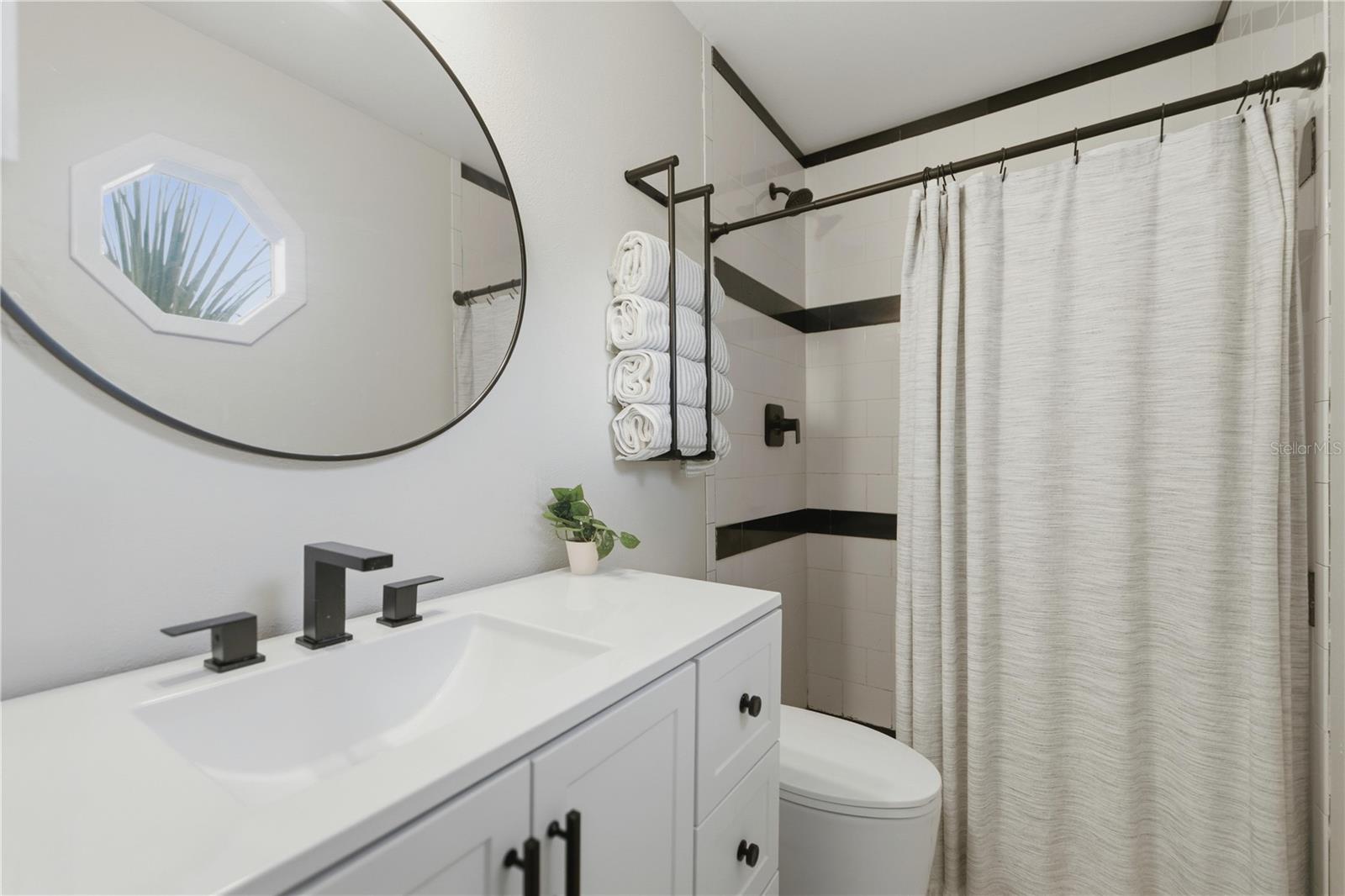 SILVER SPGS SHORES UN 28 - Residential