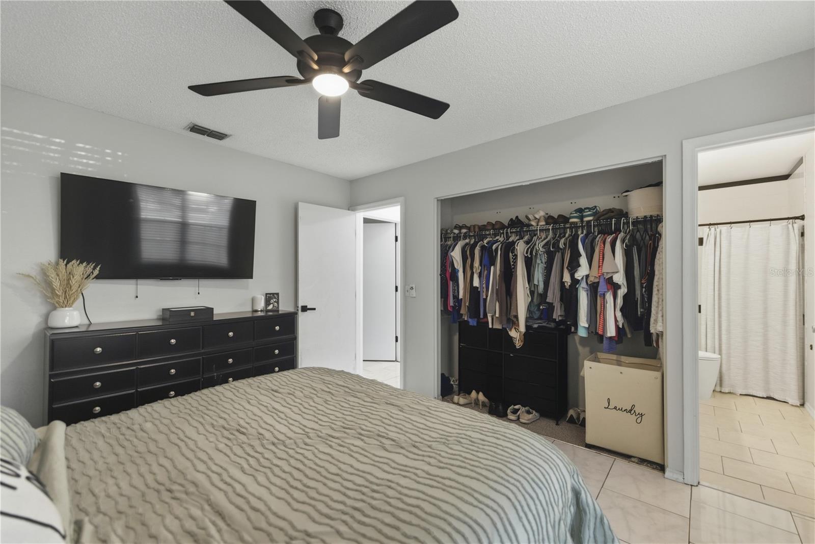 SILVER SPGS SHORES UN 28 - Residential