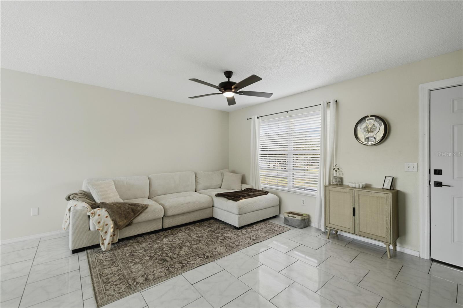 SILVER SPGS SHORES UN 28 - Residential