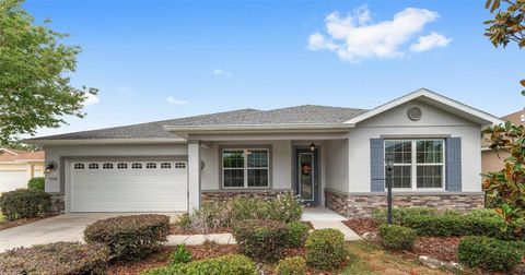Photo of 9326 SW 97th Circle, Ocala, FL 34481 (MLS # OM723915)