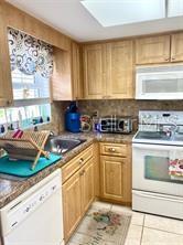 1656 S LAKE AVENUE 3
