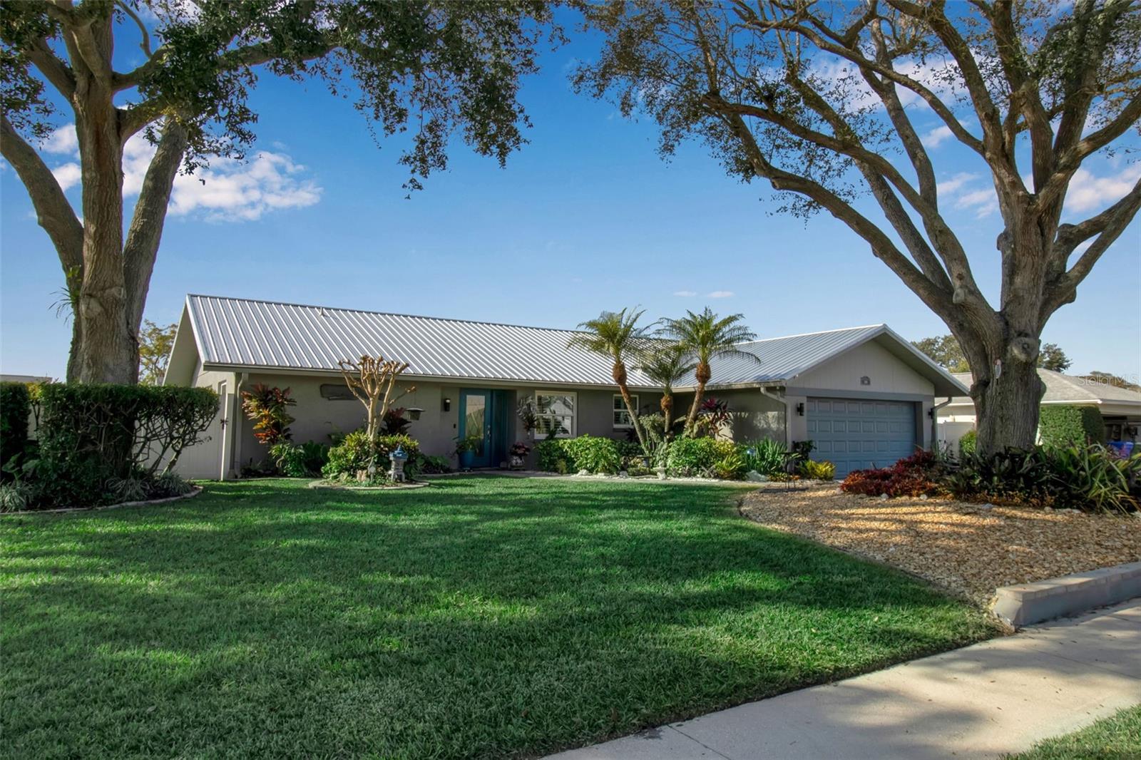 VILLAGE GREEN OF BRADENTON - Residential