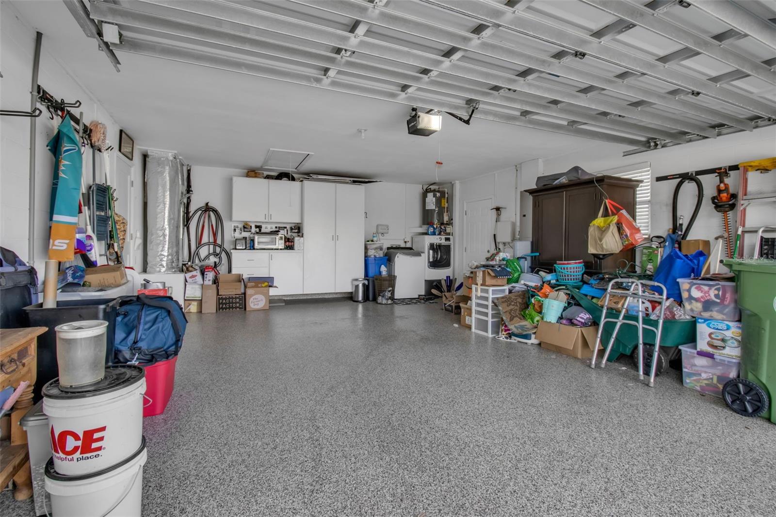 VILLAGE GREEN OF BRADENTON - Residential