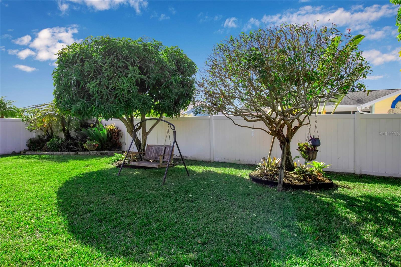 VILLAGE GREEN OF BRADENTON - Residential