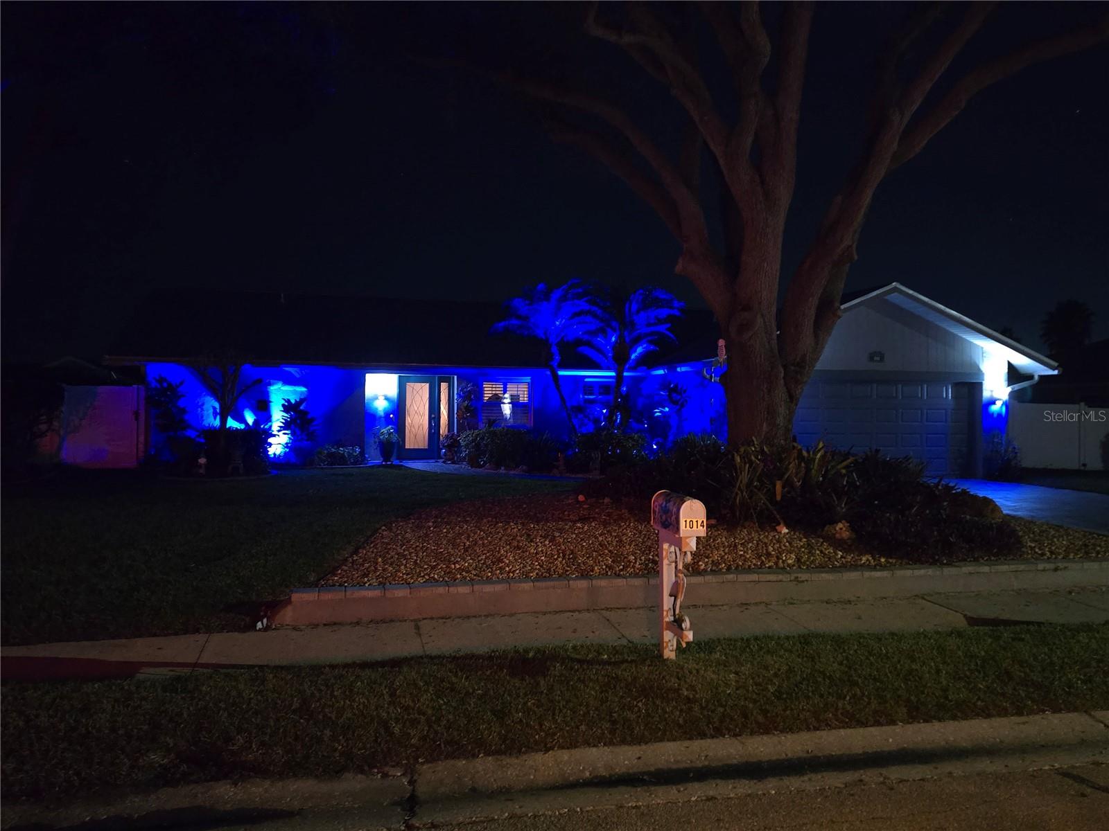 VILLAGE GREEN OF BRADENTON - Residential