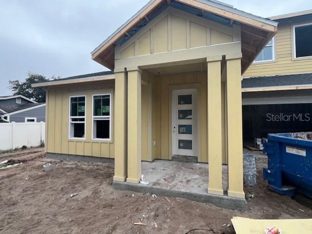 Photo of 2326 Vivada Street, Orlando, FL 32803 (MLS # TB8478263)