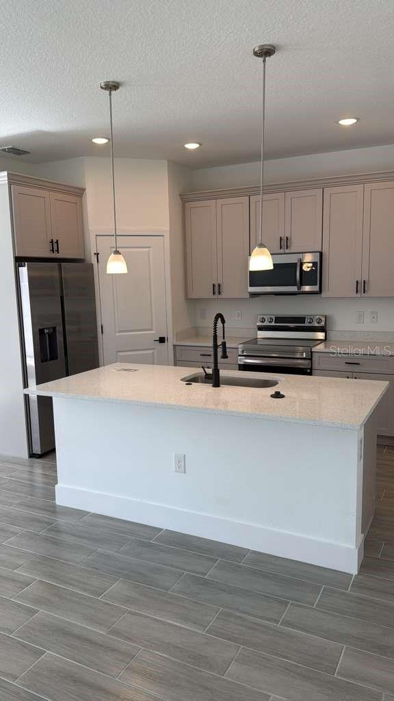 MARION OAKS UN 01 - Residential Lease