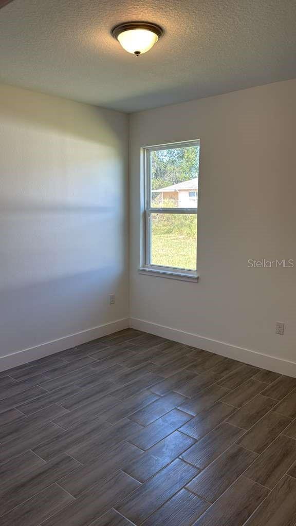 MARION OAKS UN 01 - Residential Lease