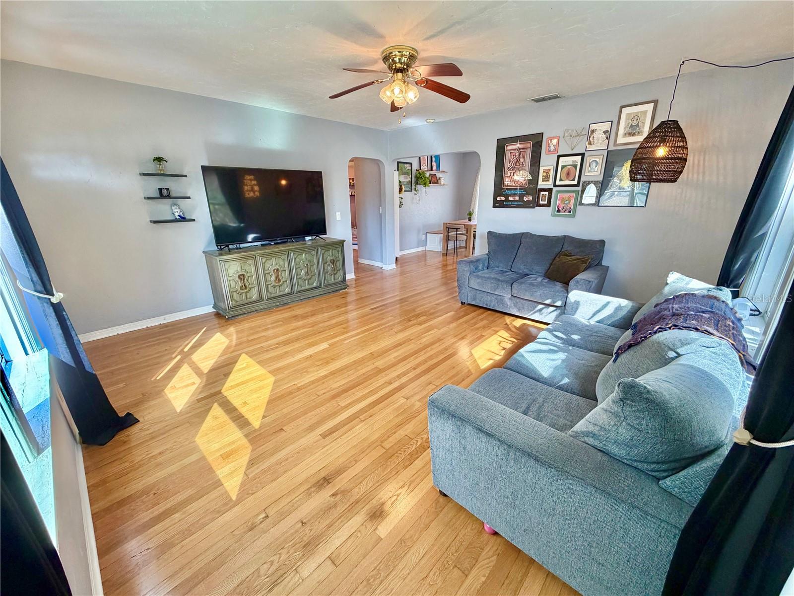 CENTRAL PARK REV - Residential