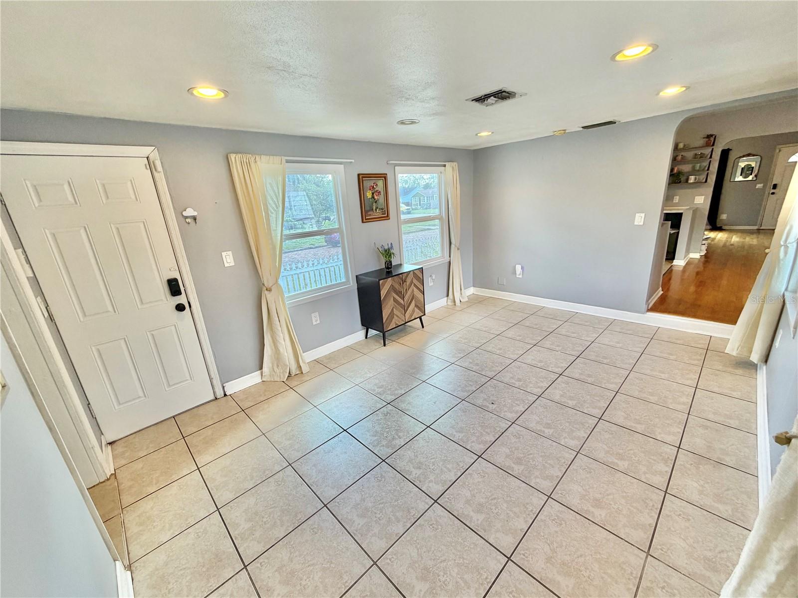 CENTRAL PARK REV - Residential