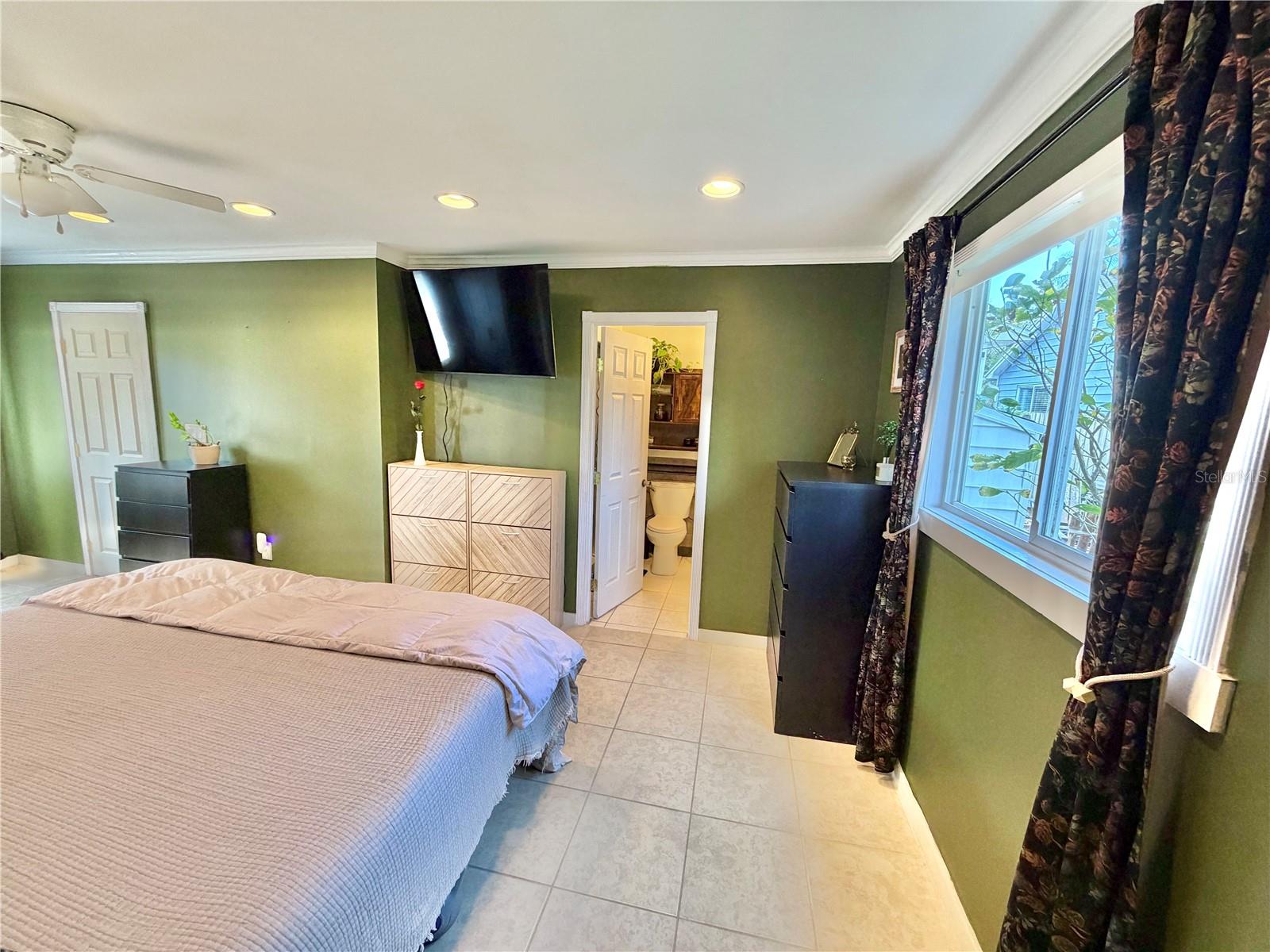 CENTRAL PARK REV - Residential