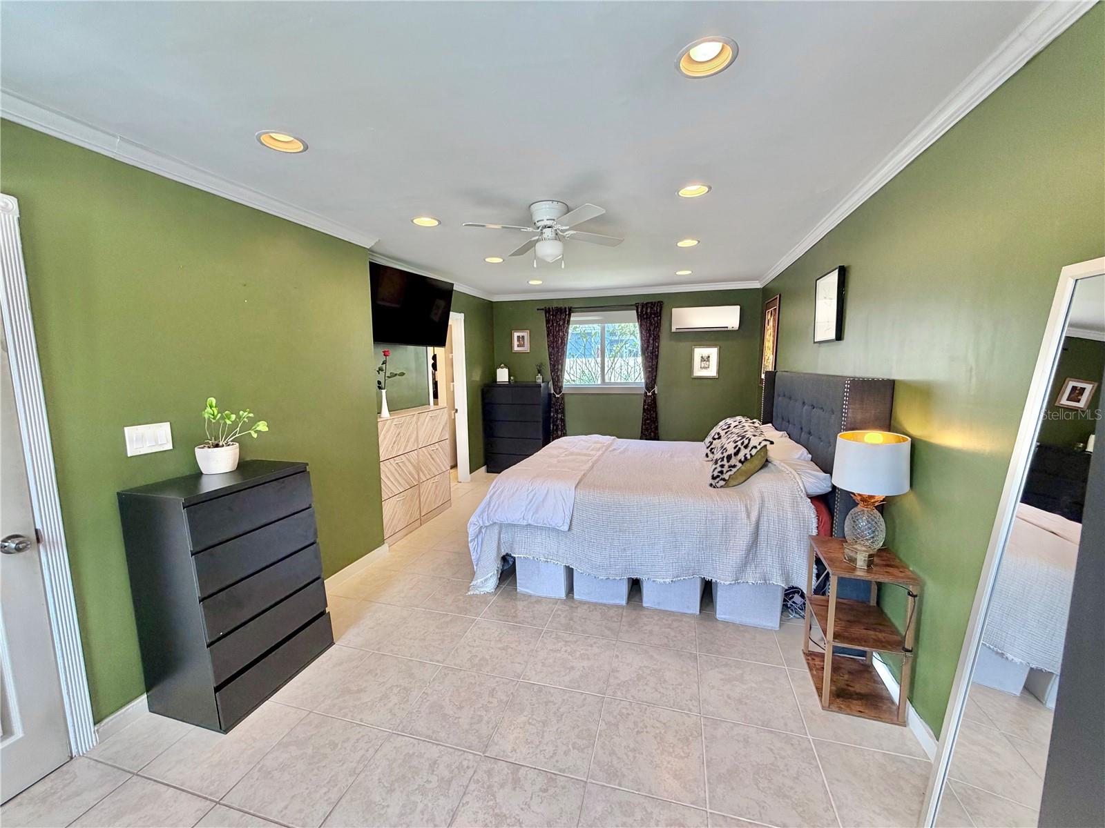 CENTRAL PARK REV - Residential