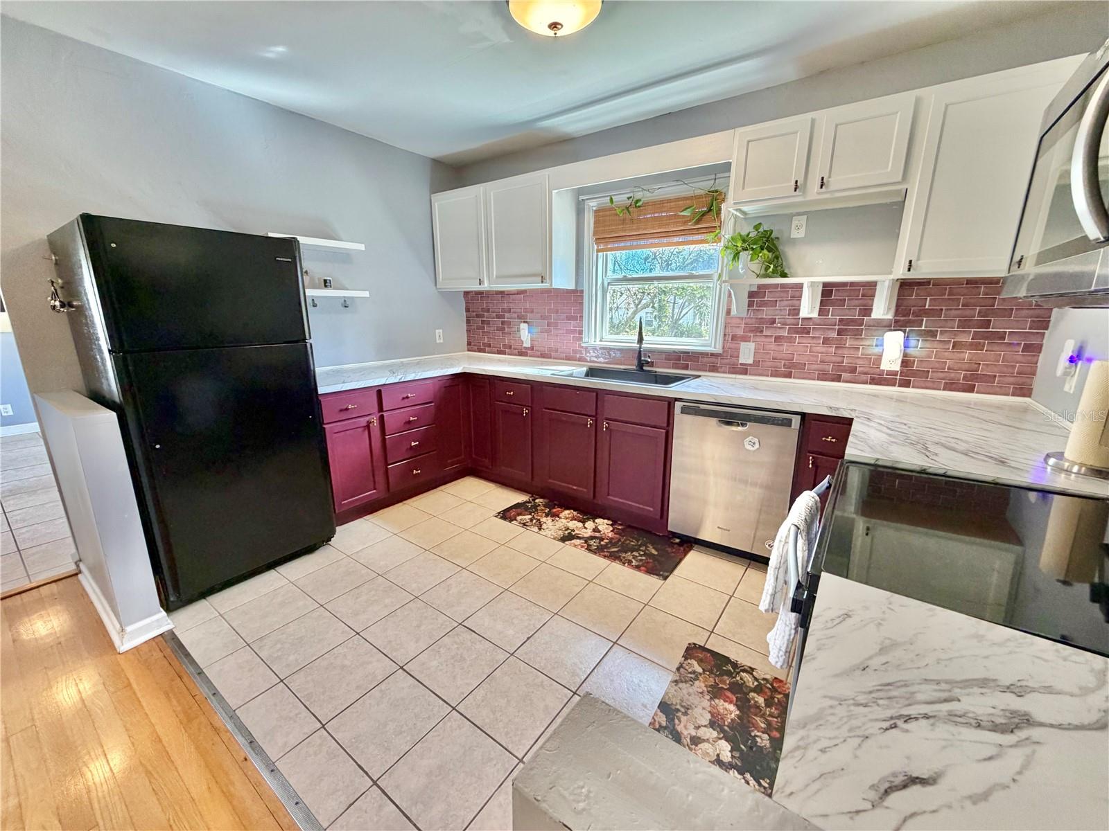 CENTRAL PARK REV - Residential