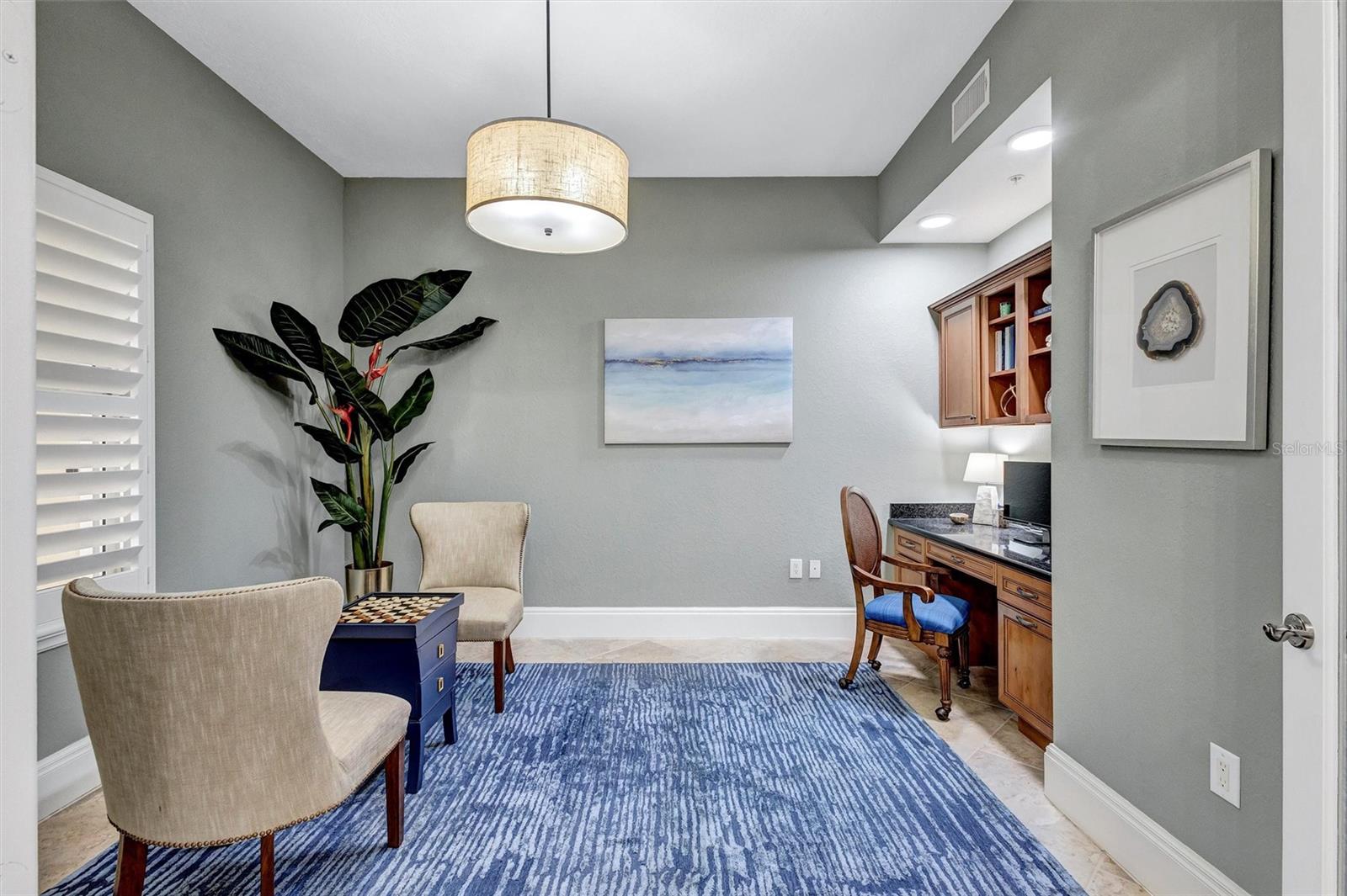 BAY CLUB PH I - Residential