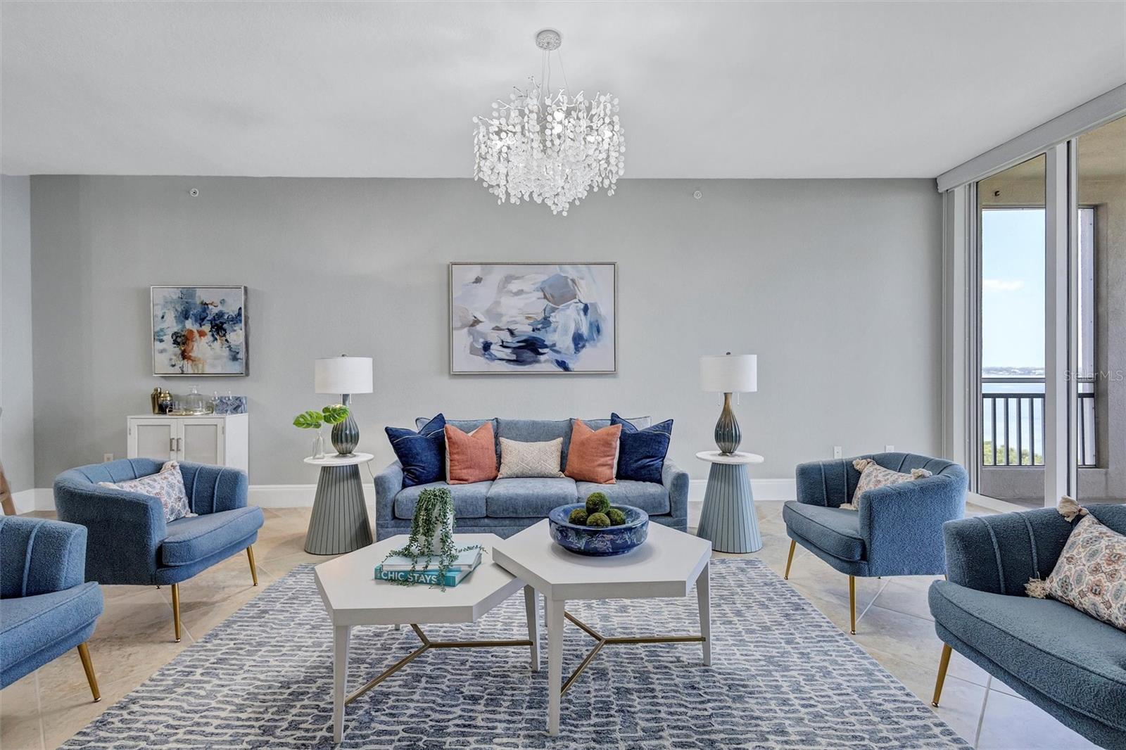 BAY CLUB PH I - Residential