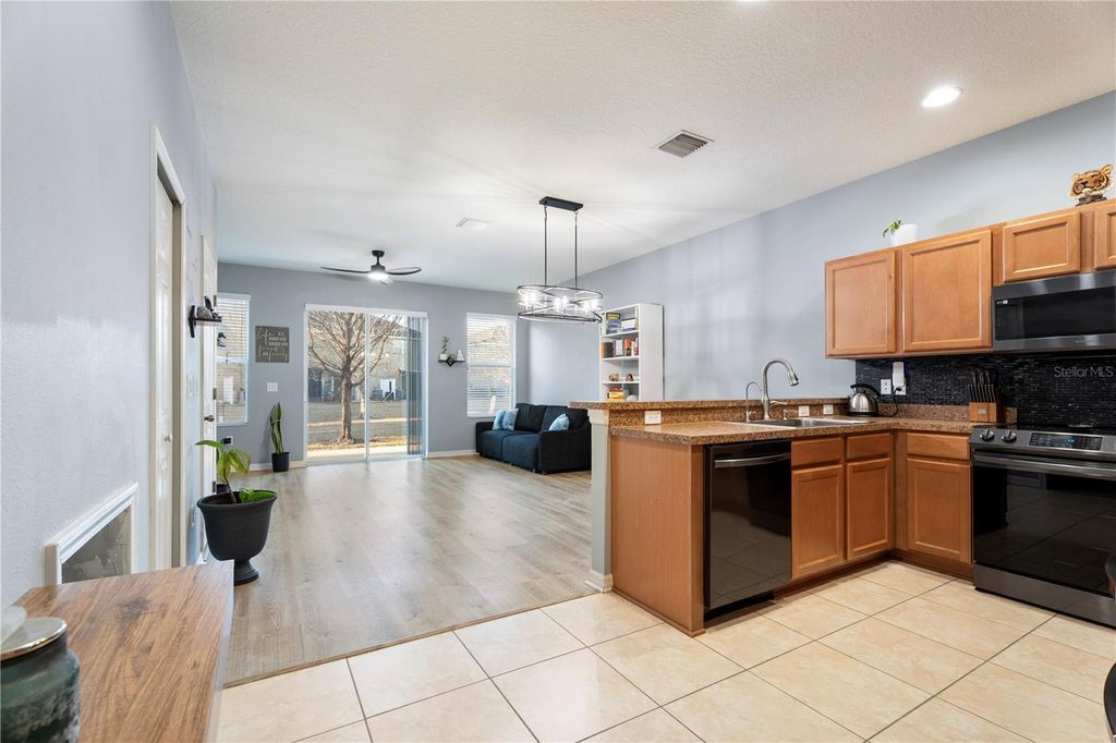 Photo of 6727 Holly Heath Drive, Riverview, FL 33578 (MLS # TB8474209)