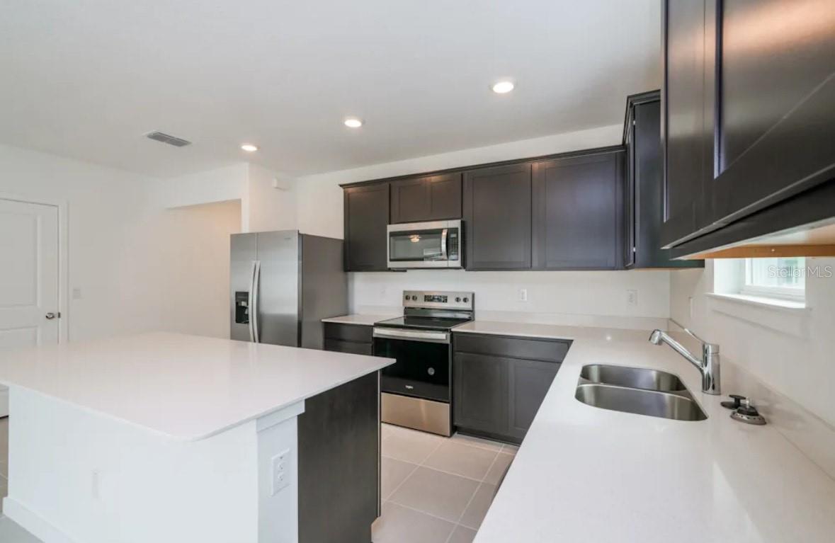 CALDERA PH 3 &4 - Residential Lease