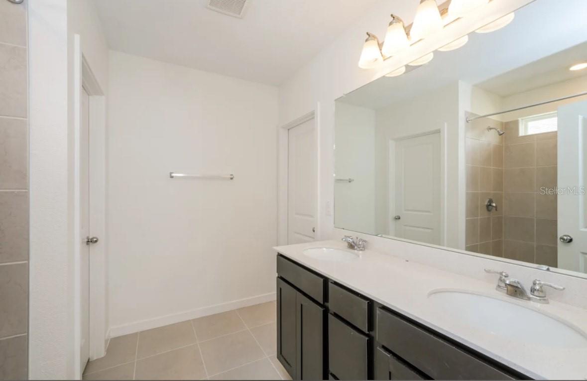 CALDERA PH 3 &4 - Residential Lease