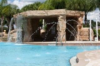 PARADISE PALLMS - Residential