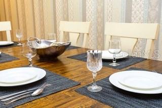 PARADISE PALLMS - Residential