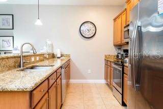 PARADISE PALLMS - Residential