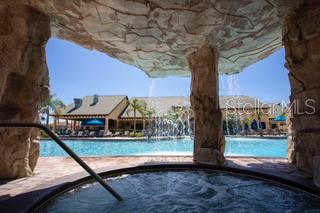 PARADISE PALLMS - Residential