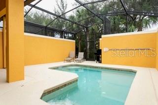 PARADISE PALLMS - Residential