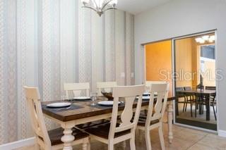 PARADISE PALLMS - Residential