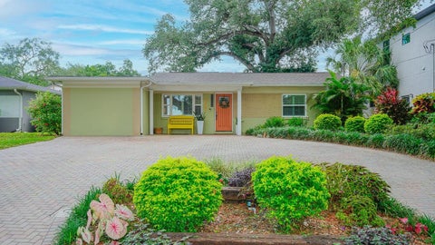 Photo of 3207 W Nassau Street, Tampa, FL 33607 (MLS # TB8519460)