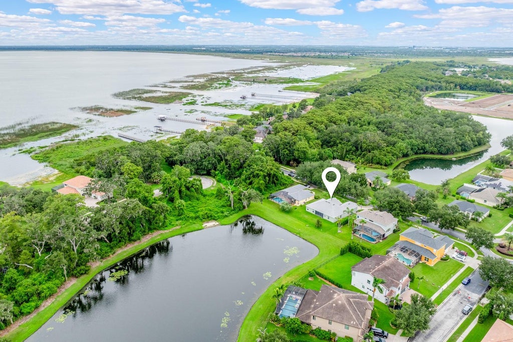 Photo of 4946 Lazy Oaks Way, Saint Cloud, FL 34771 (MLS # O6440055)