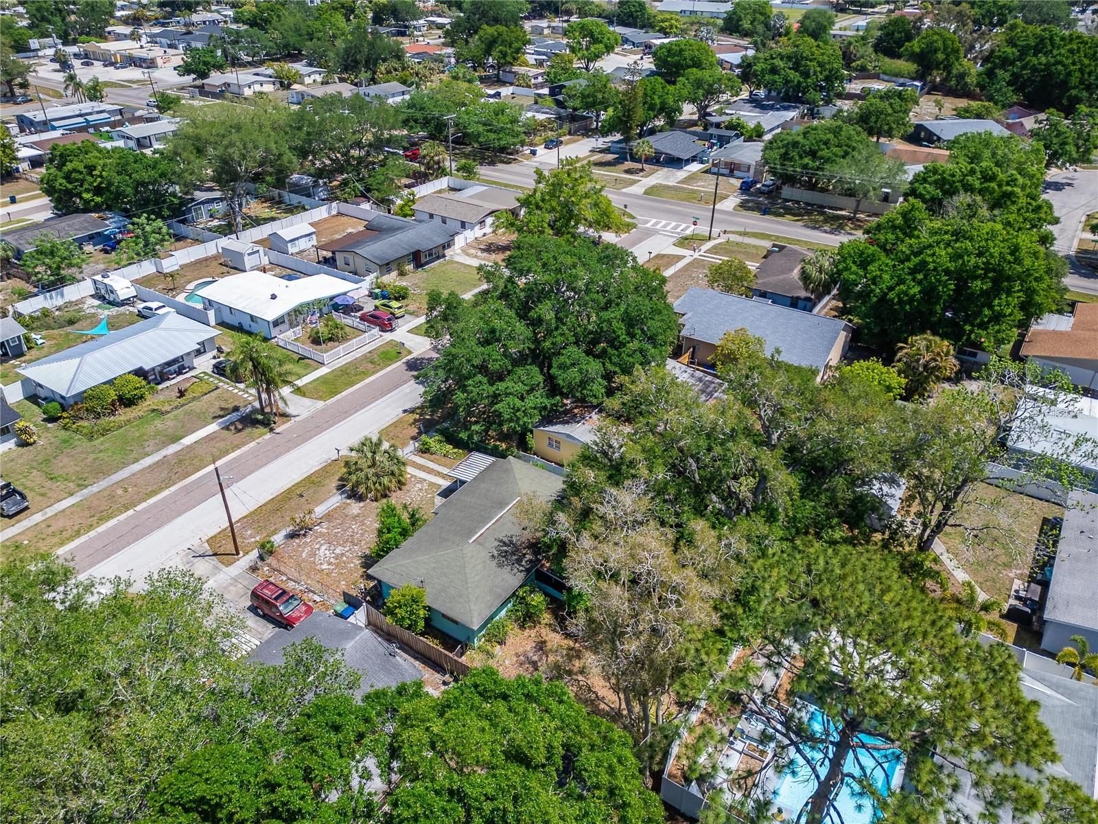 GANDY GARDENS 4 - Residential