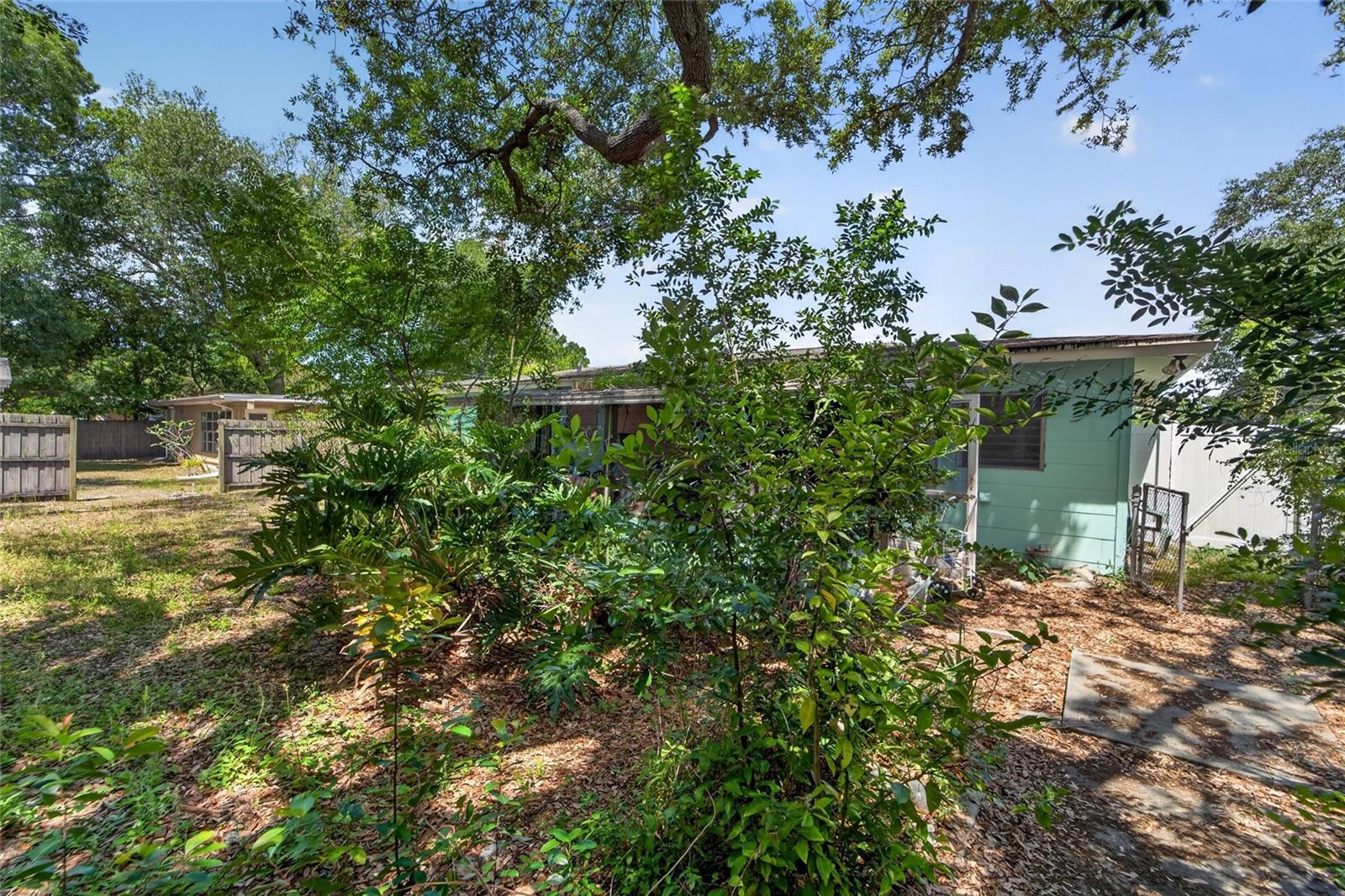 GANDY GARDENS 4 - Residential