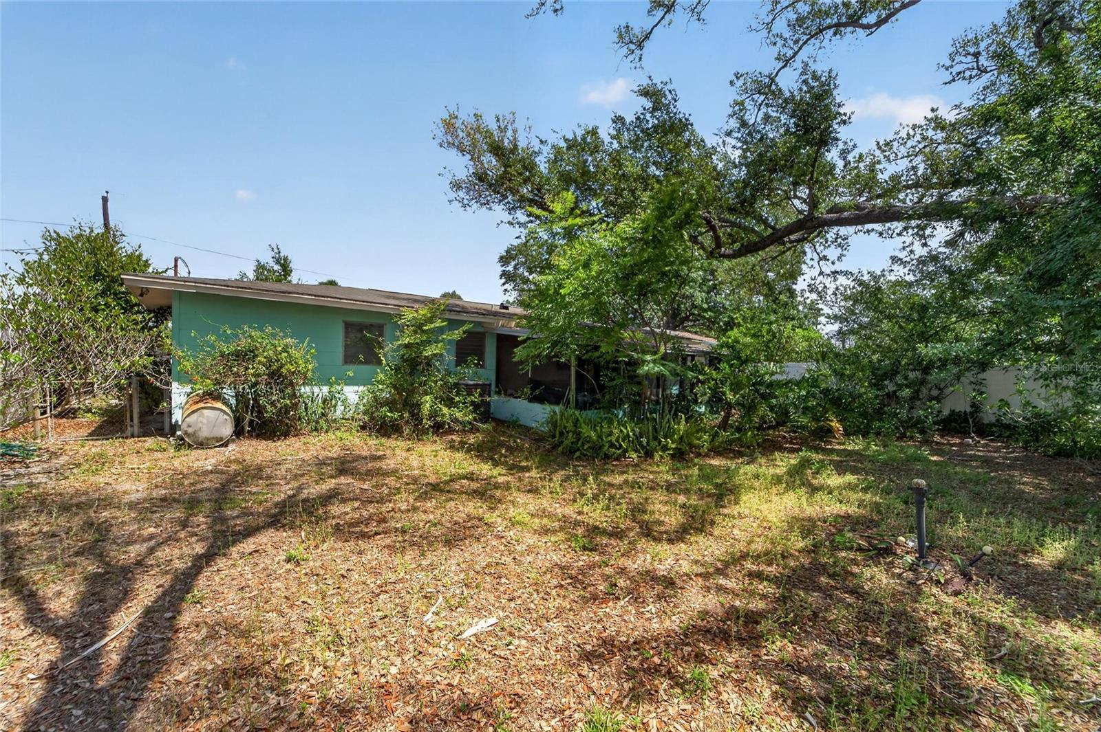 GANDY GARDENS 4 - Residential