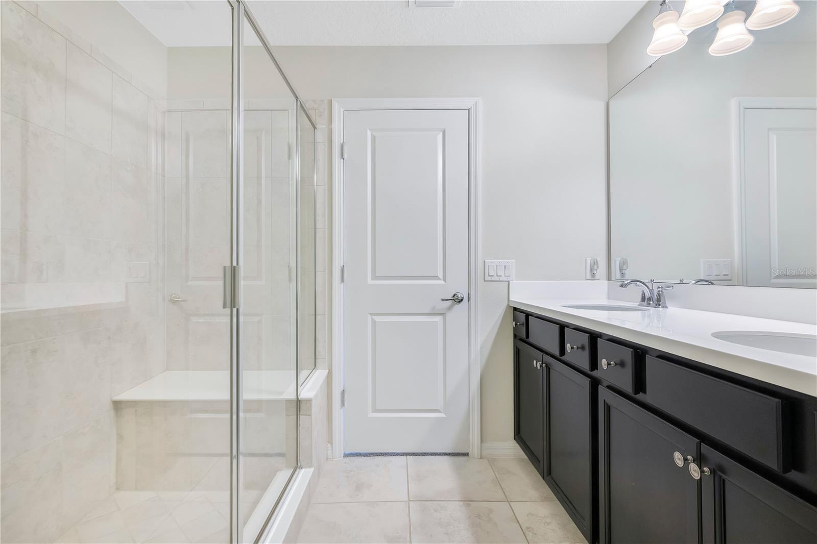 LAKEVIEW POINTE - Residential