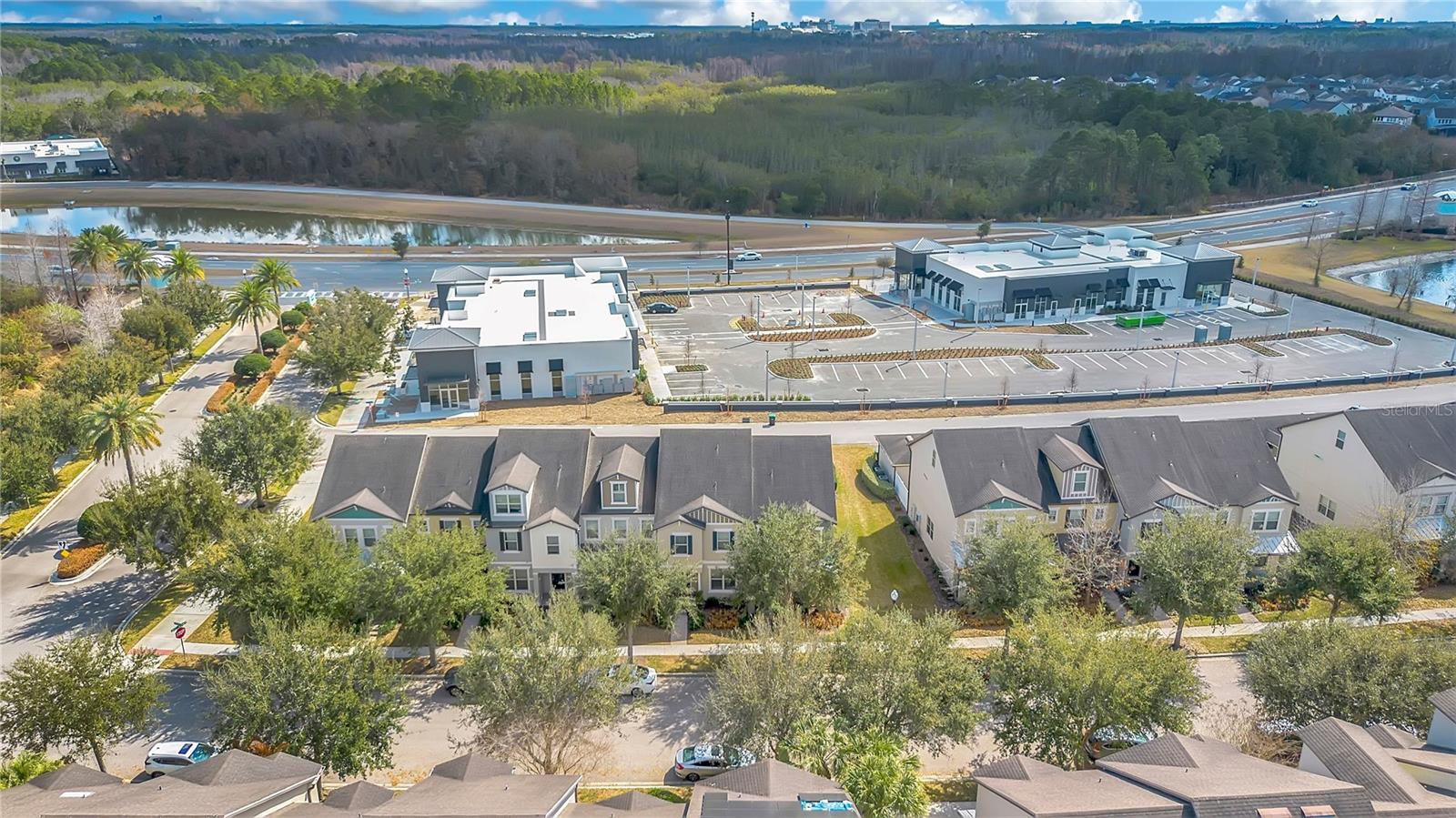 LAKEVIEW POINTE - Residential