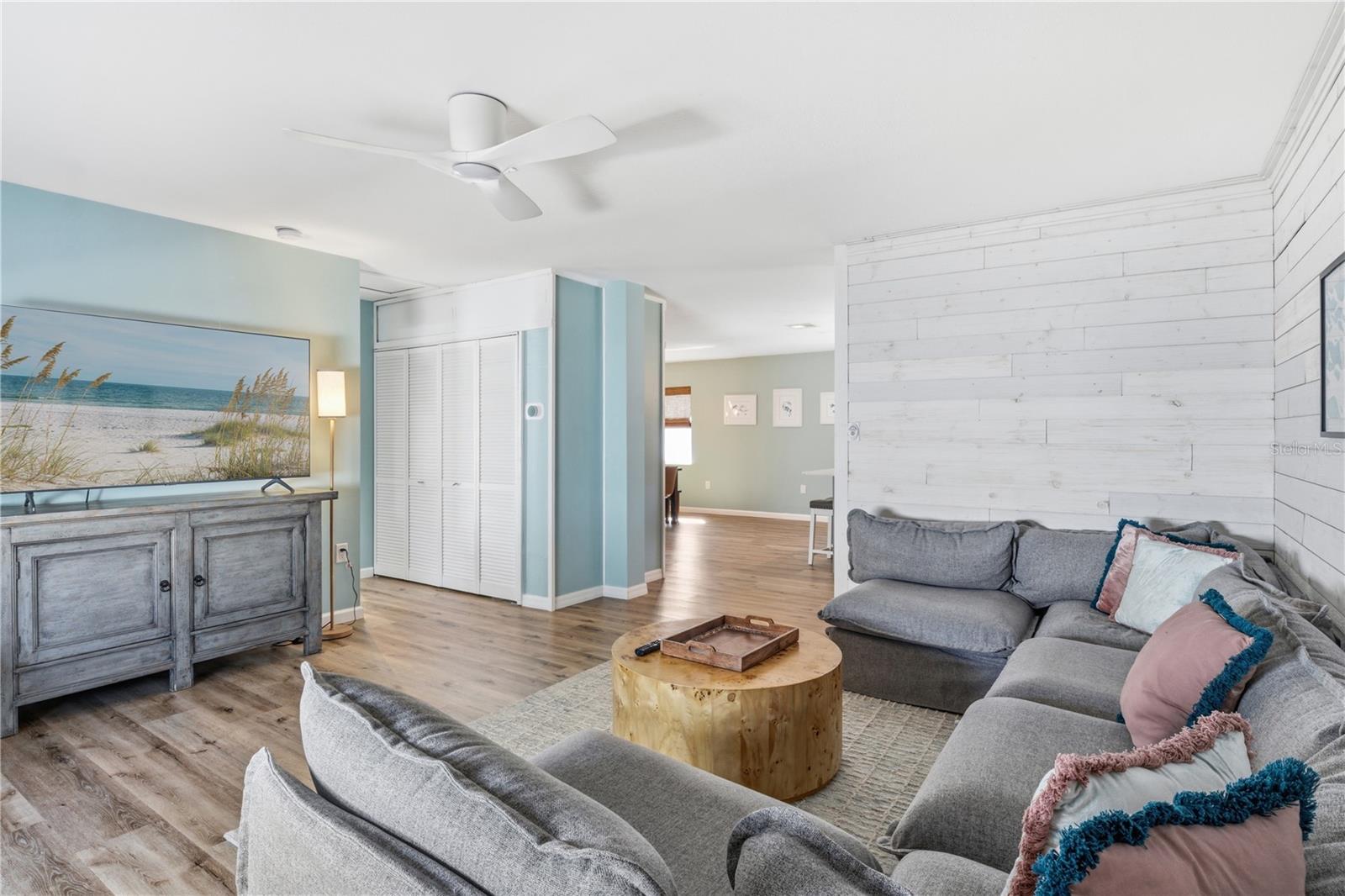 HAVERKOS COURT - Residential