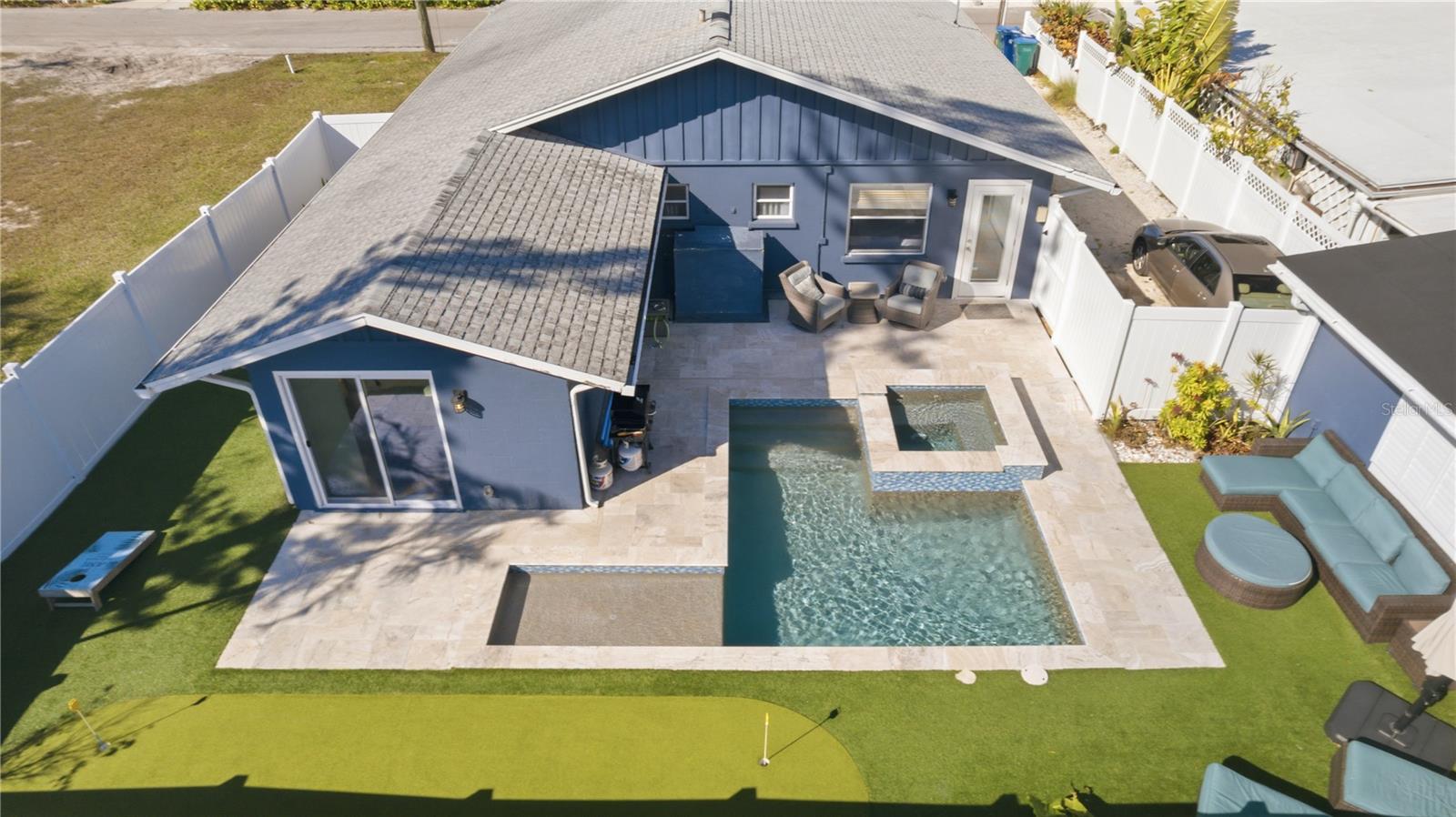 HAVERKOS COURT - Residential