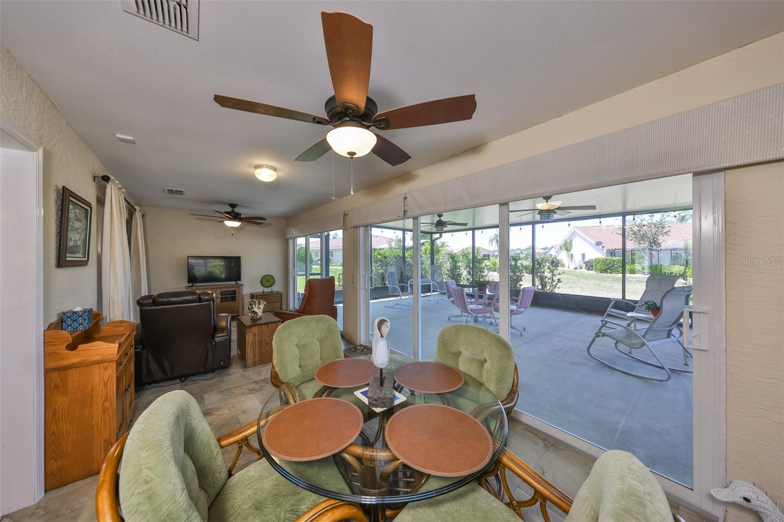 2004 BERRY ROBERTS DRIVE