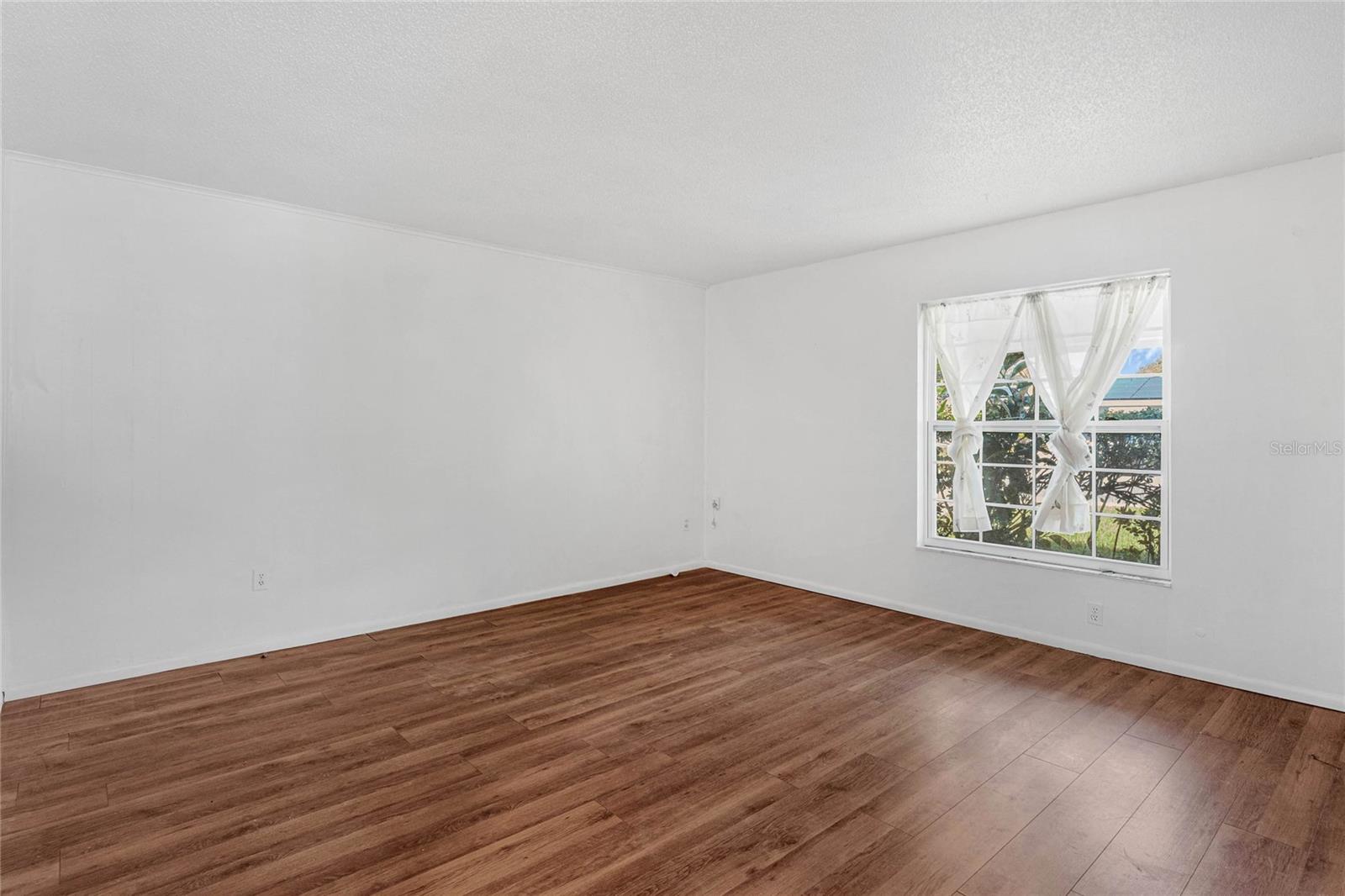 NORMANDY SHORES SEC 02 - Residential