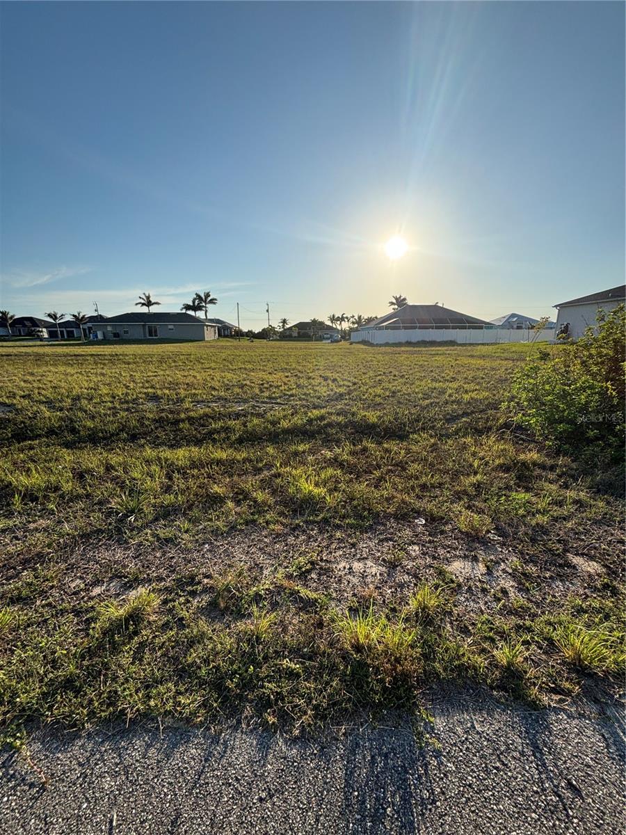 Best Deal in Cape Coral – Oversized Lot in Prime NW Location!
Welcome to 3522 NW 41st Pl, where opportunity meets value in one of Cape Coral’s most desirable up-and-coming neighborhoods! This spacious lot is surrounded by beautiful new pool homes and offers the perfect setting to build your dream home or add a high-potential asset to your investment portfolio.
Located near the rapidly developing Burnt Store corridor, you’ll enjoy quick access to shopping, dining, entertainment, golf courses, and marinas—all while being nestled in a quiet, residential area with no HOA restrictions. Oversized lot in a fast-growing area, Surrounded by upscale new construction, Ideal for builders, investors, or future homeowners. Probate sale – take advantage of a unique buying opportunity!
Whether you're ready to break ground or just want to hold this land as Cape Coral continues to grow, this lot is priced to sell fast. Secure your piece of paradise today—before this deal is gone!