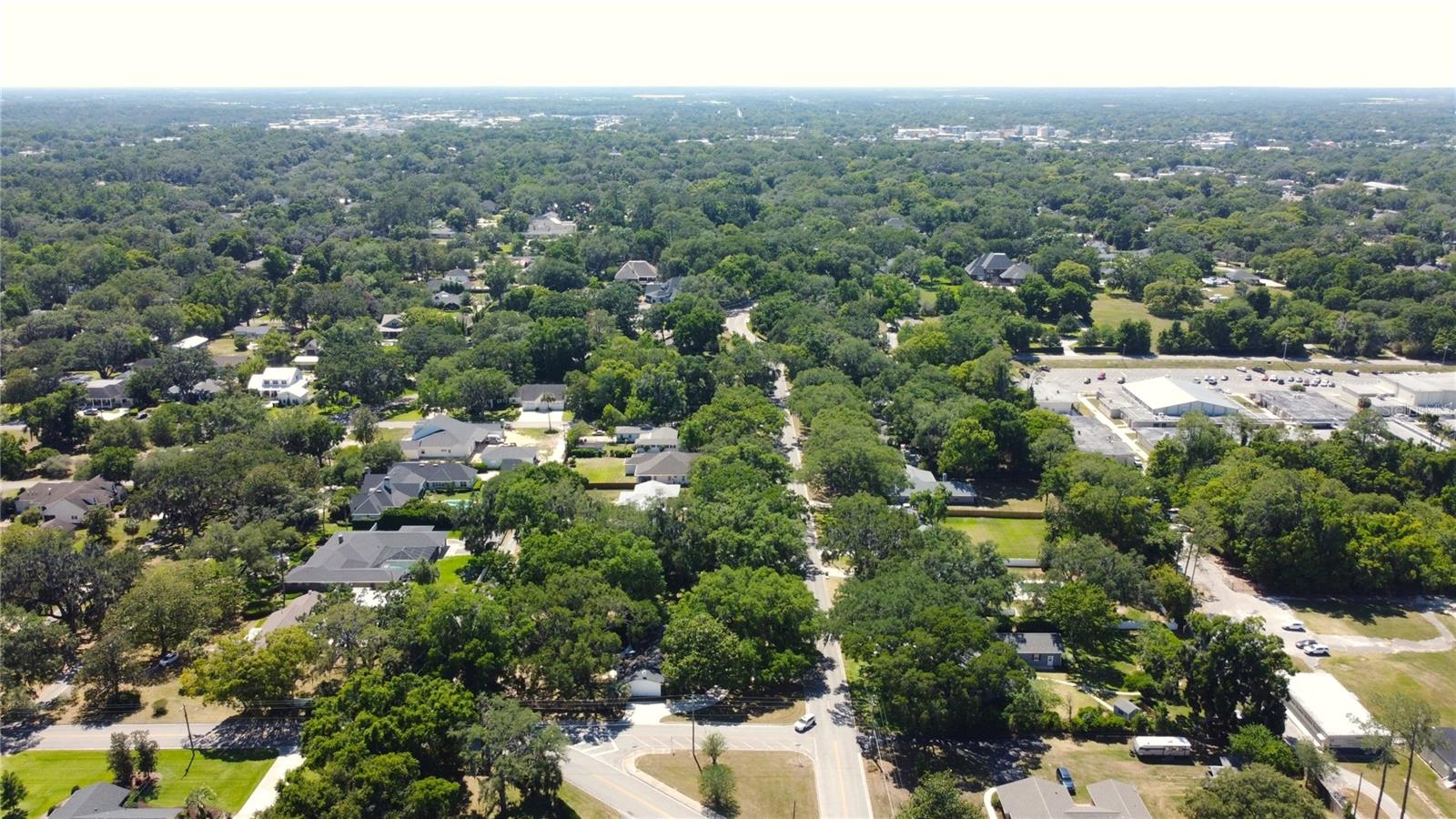 WOODFIELDS - Land