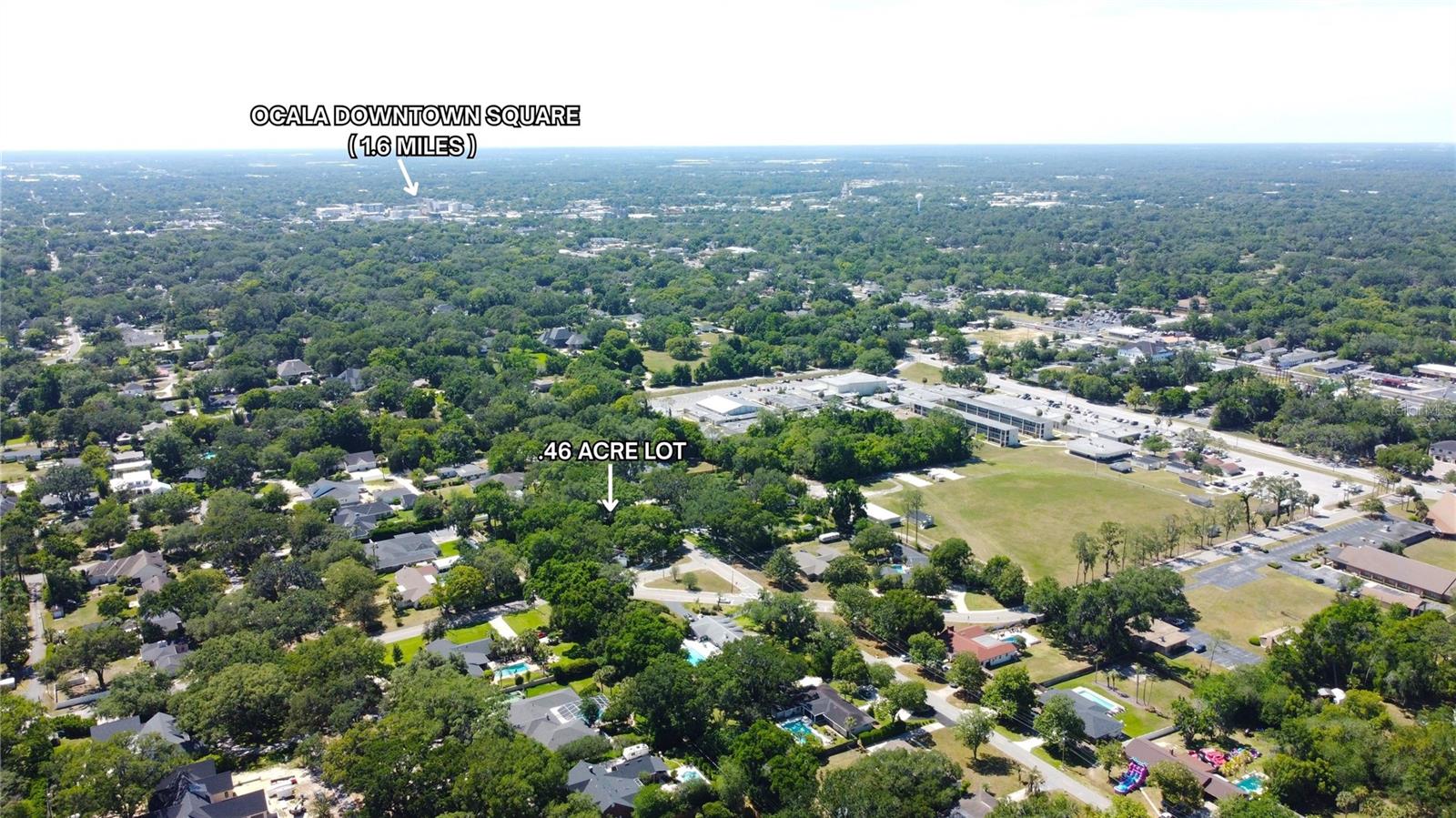 WOODFIELDS - Land