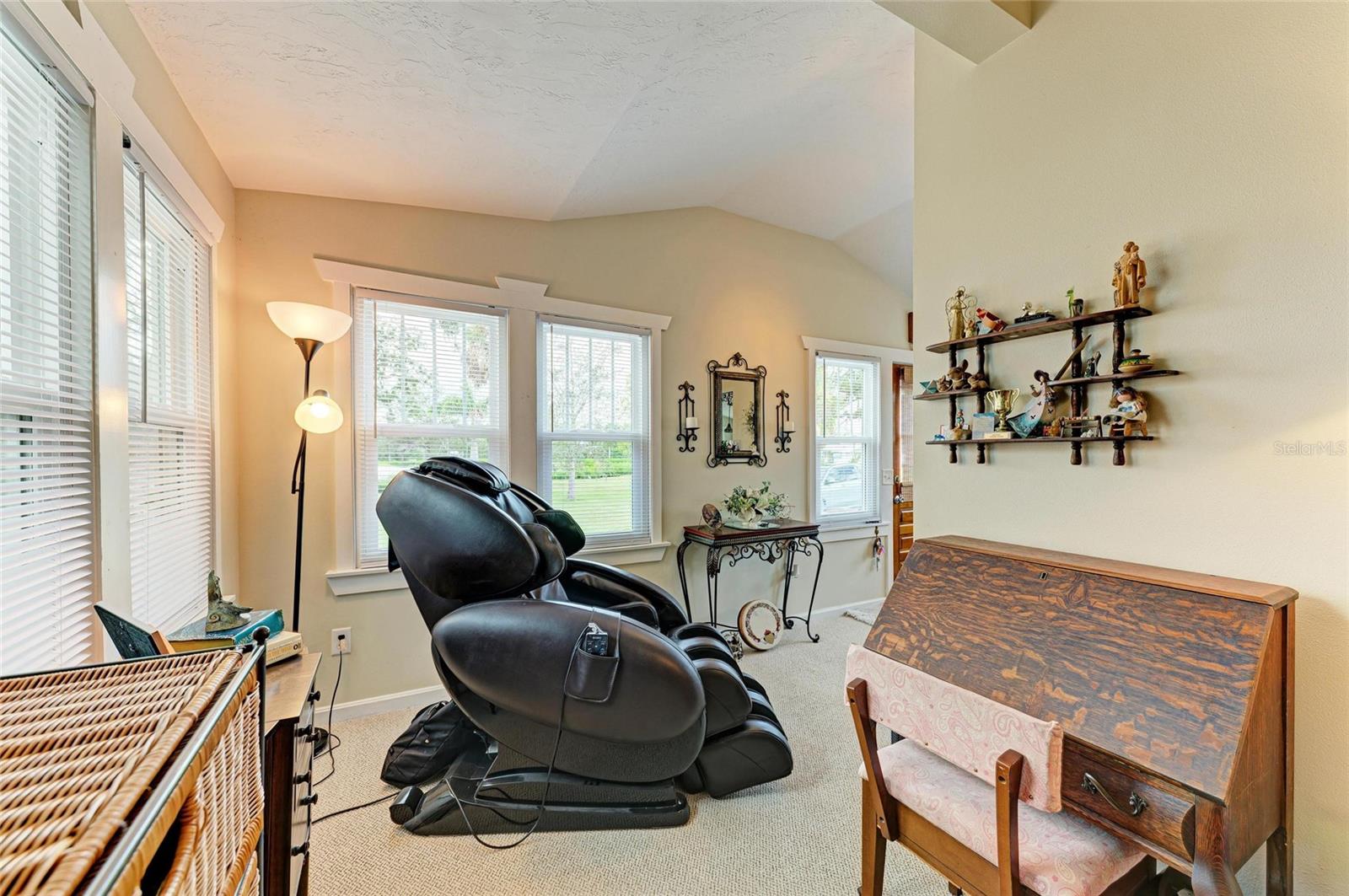 BRADEN CASTLE PARK - Residential