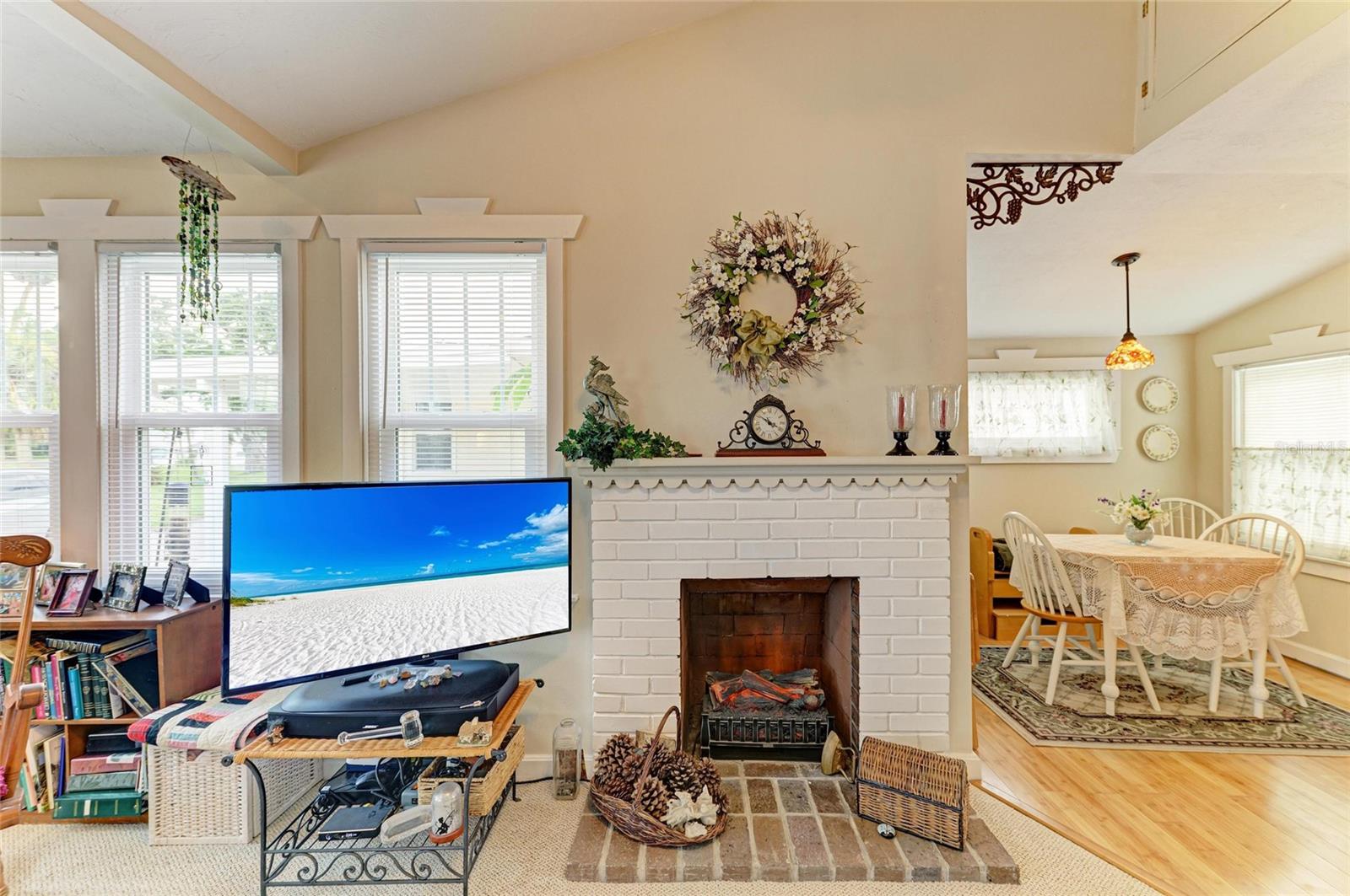 BRADEN CASTLE PARK - Residential