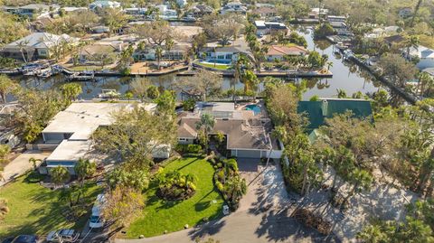 A home in SIESTA KEY